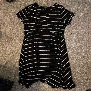 Torrid size 3 faux wrap dress perfect for a holiday get together